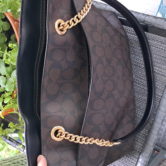 COACH Marlie C1565 Leather Shoulder Bag w Gold Chains Excellent Condition - Picture 3 of 11